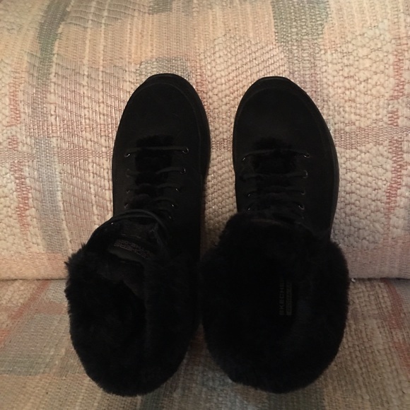 Skechers On-The-Go Winter Chill Suede Boots - Picture 4 of 6